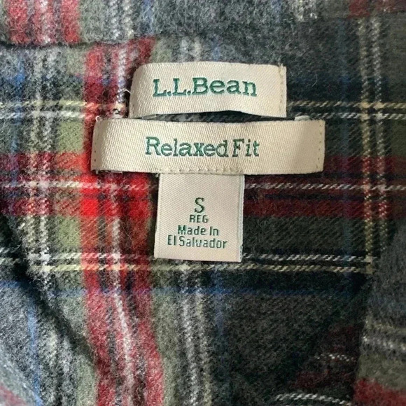 LL Bean relaxed fit flannel button down shirt - Picture 2 of 6